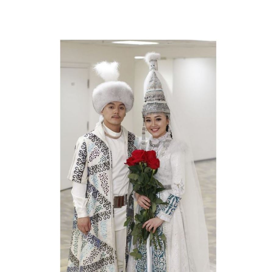 Ғашықтардың піріндей Төлеген мен Қыз Жібек