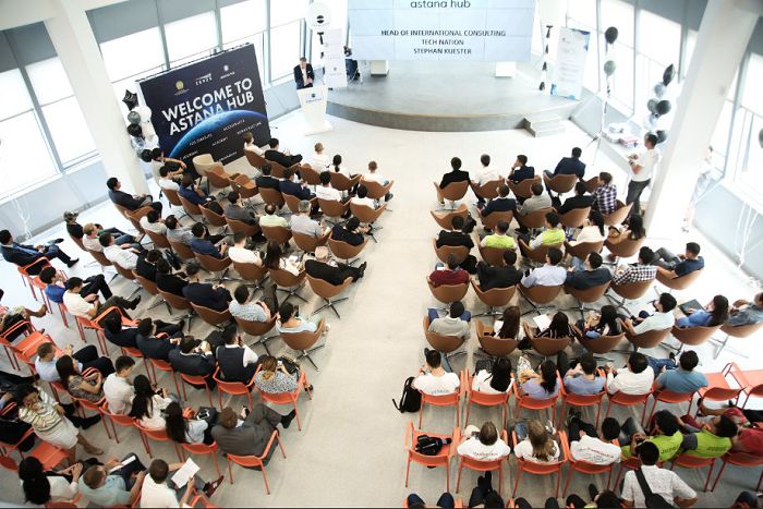 Astana Hub инвесторларды оқытады
