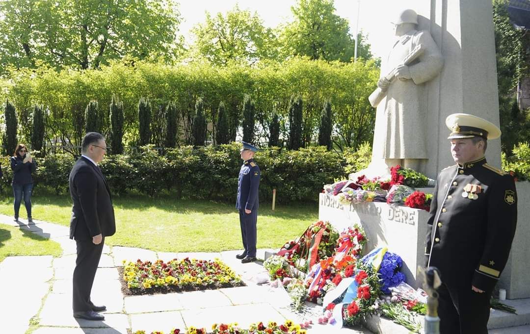 Кеңес жауынгерлеріне құрмет көрсетілді