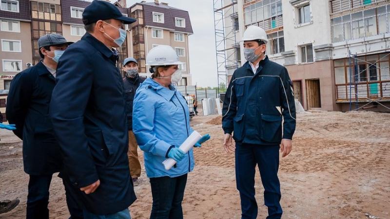 Алтай Көлгінов дәрігерлерге арналған тұрғын үйлердің құрылысымен танысты