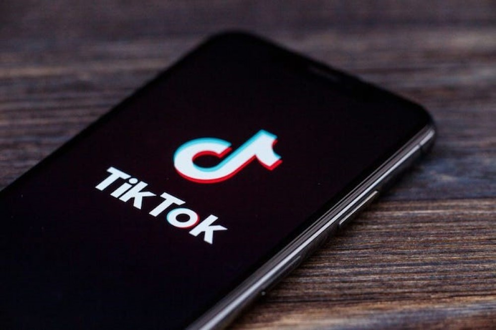 TikTok желісінде видео түсірген ауыл әкімі жазаланды