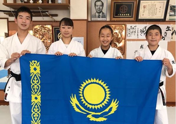 Жапониялық каратешілер Қазақстан құрамасына видео-сәлемдеме жолдады