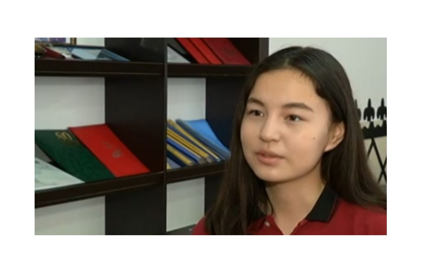 АҚШ-тың төрт  университетінен шақырту алған оқушы таңдау жасады