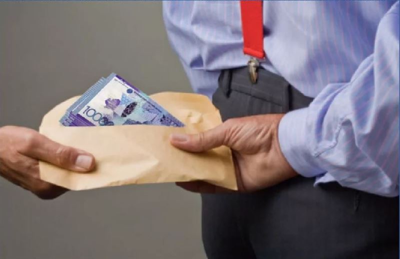 Жемқор шенеуніктер "Жол картасын" кертіп жеуге кірісті ме?