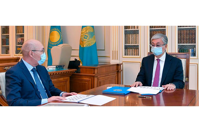 Президент "Астана" халықаралық қаржы орталығының басқарушысын қабылдады