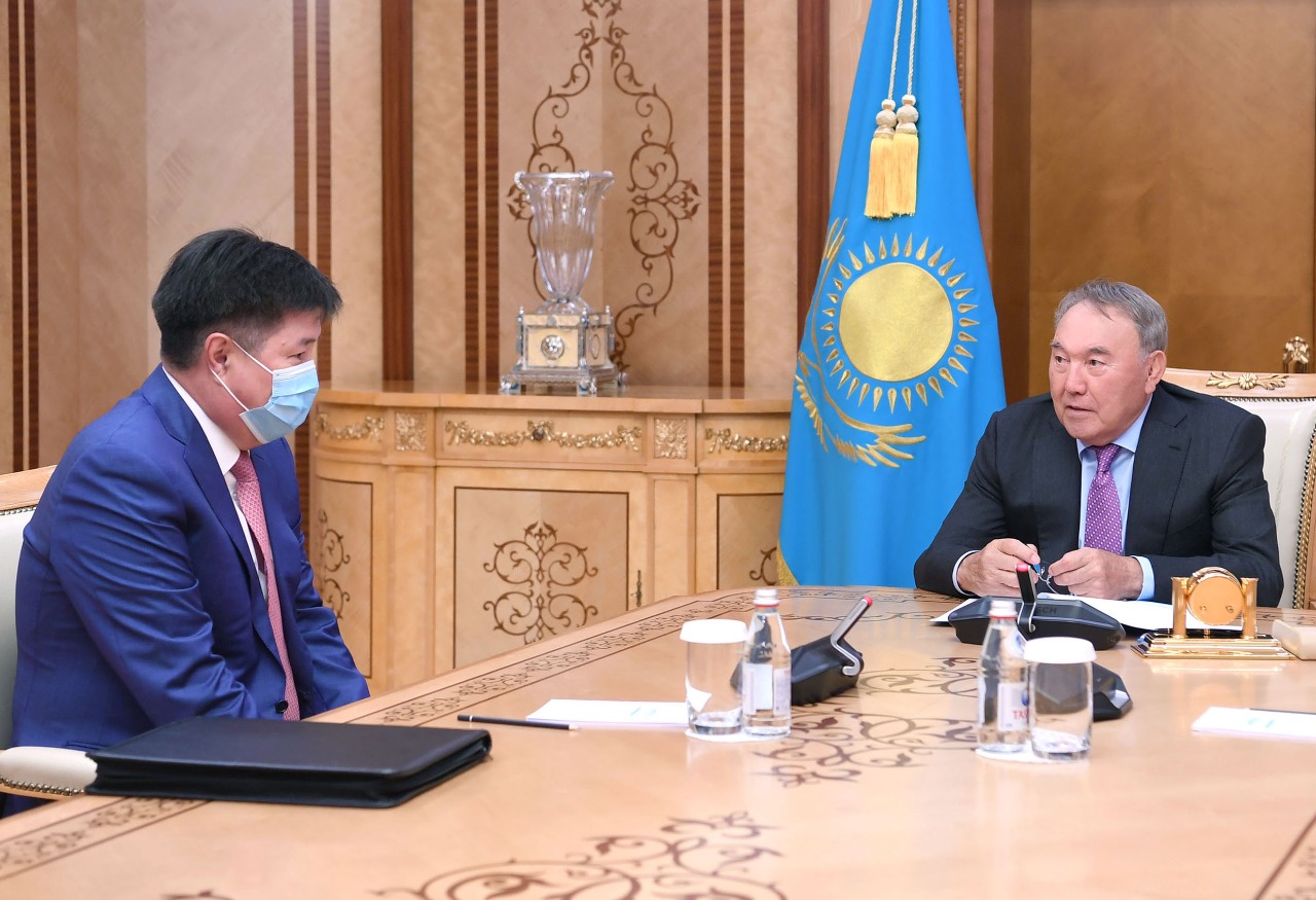 Нұрсұлтан Назарбаев Жоғарғы Соттың төрағасын қабылдады