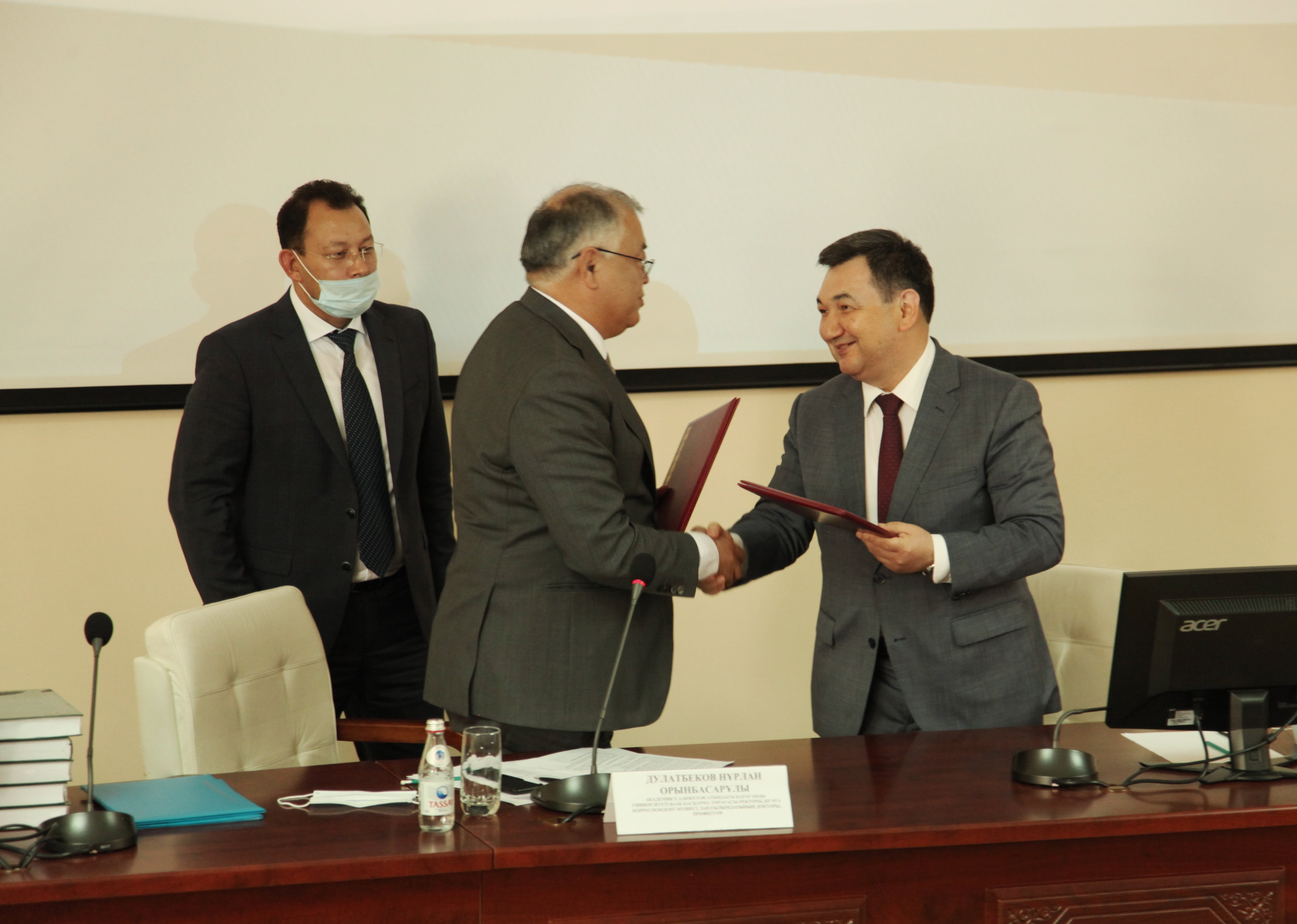 Бас басылым басшысы Қарағанды университетінде болды