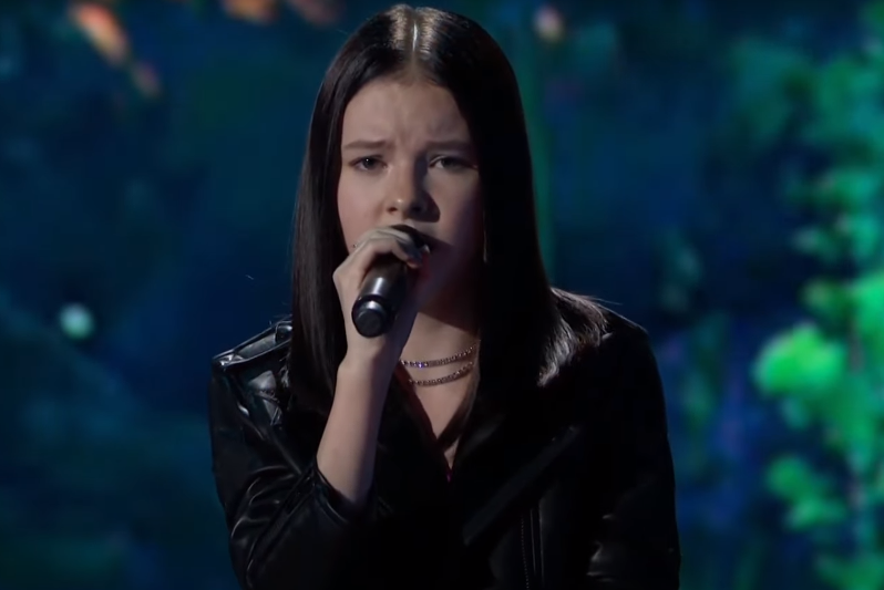 Данэлия Тулешова America's Got Talent финалында өнер көрсетті