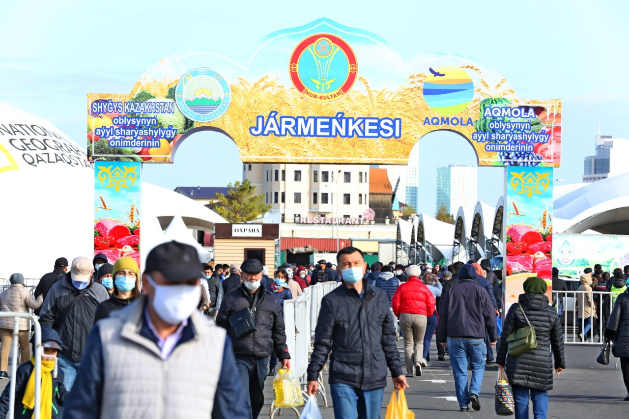 Елордадағы ШҚО мен Ақмола облыстарының жәрмеңкесі жексенбі күні жалғасады