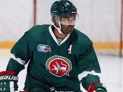 Хоккейден Қазақстан құрамасының шабуылшысы коронавирус жұқтырып алды