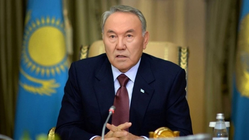 Елбасы Президенттік өкілеттігін тоқтату туралы шешімді қалай қабылдағанын айтты