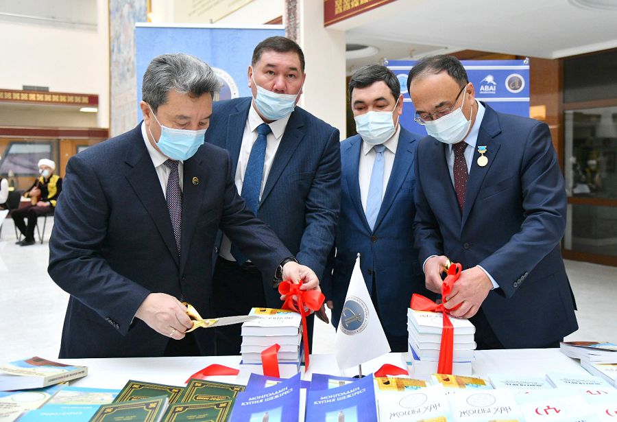 Тарихшылар конгресі өтті