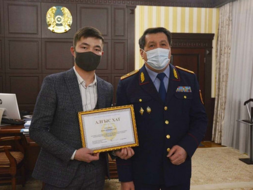 Ішкі істер министрі жамбылдық еріктіні марапаттады