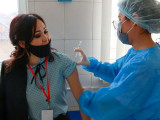 Қызылордада мұғалімдерге вакцина салынып жатыр