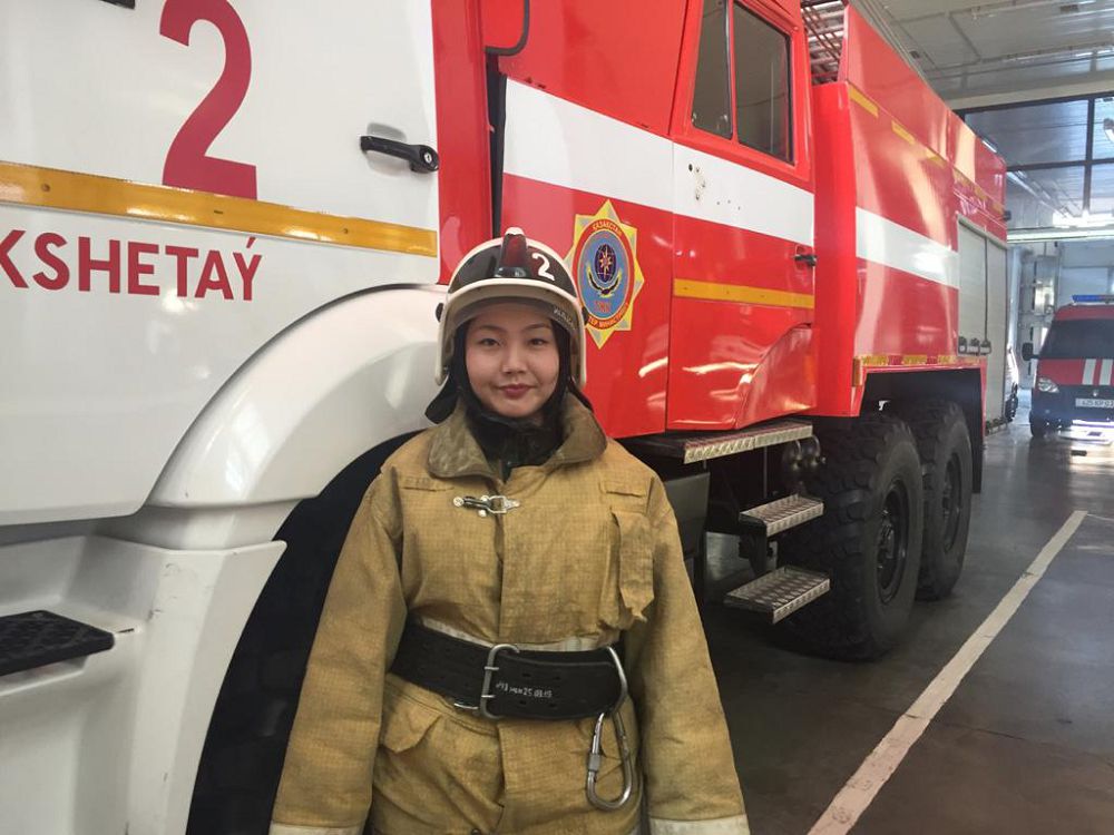 Нәзік те ержүрек арулар