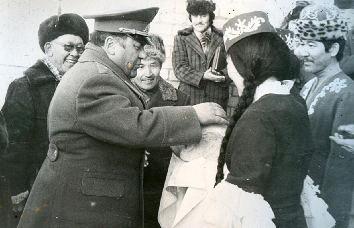 Алакөлге ғарышкер келгенде...