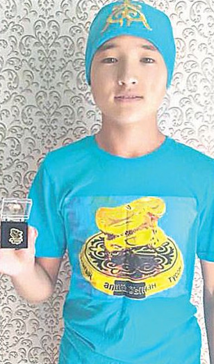 Асығы алшысынан түсті