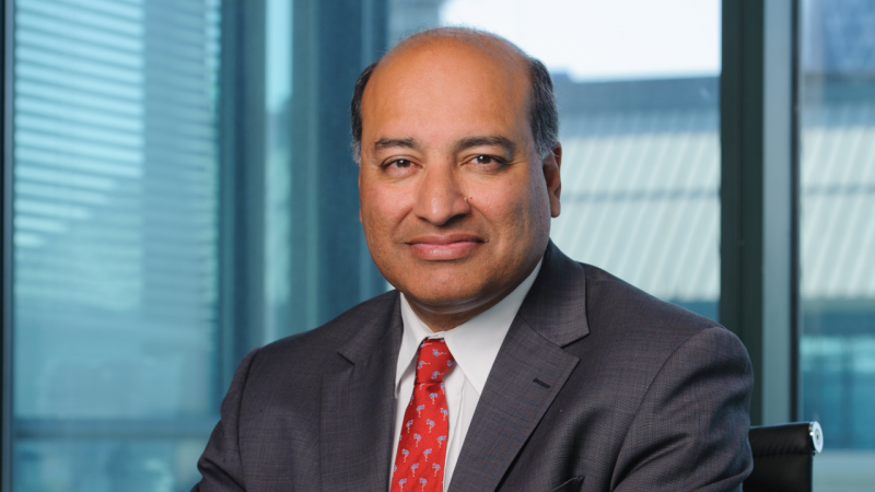 Президенттік жастар кадрлық резервінің мүшелері Сума Чакрабартимен кездесті