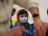 3 жастан асқан балаларға вакцина салуға рұқсат берілді