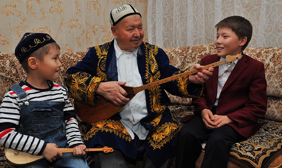 Ақсақалдар орны ойсырамасын...