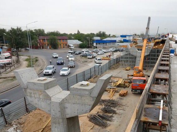 «Алтын орда» маңындағы автожолдың құрылысы қарашада аяқталады