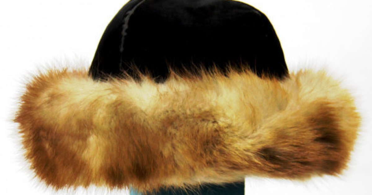 Киінетін бөлмелердегі қыздарға қарау