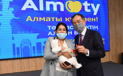 2 миллионыншы тұрғынға пәтер сыйлады