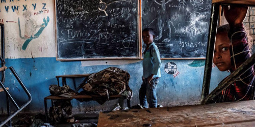 Эфиопия балаларының болашағын сақтау керек