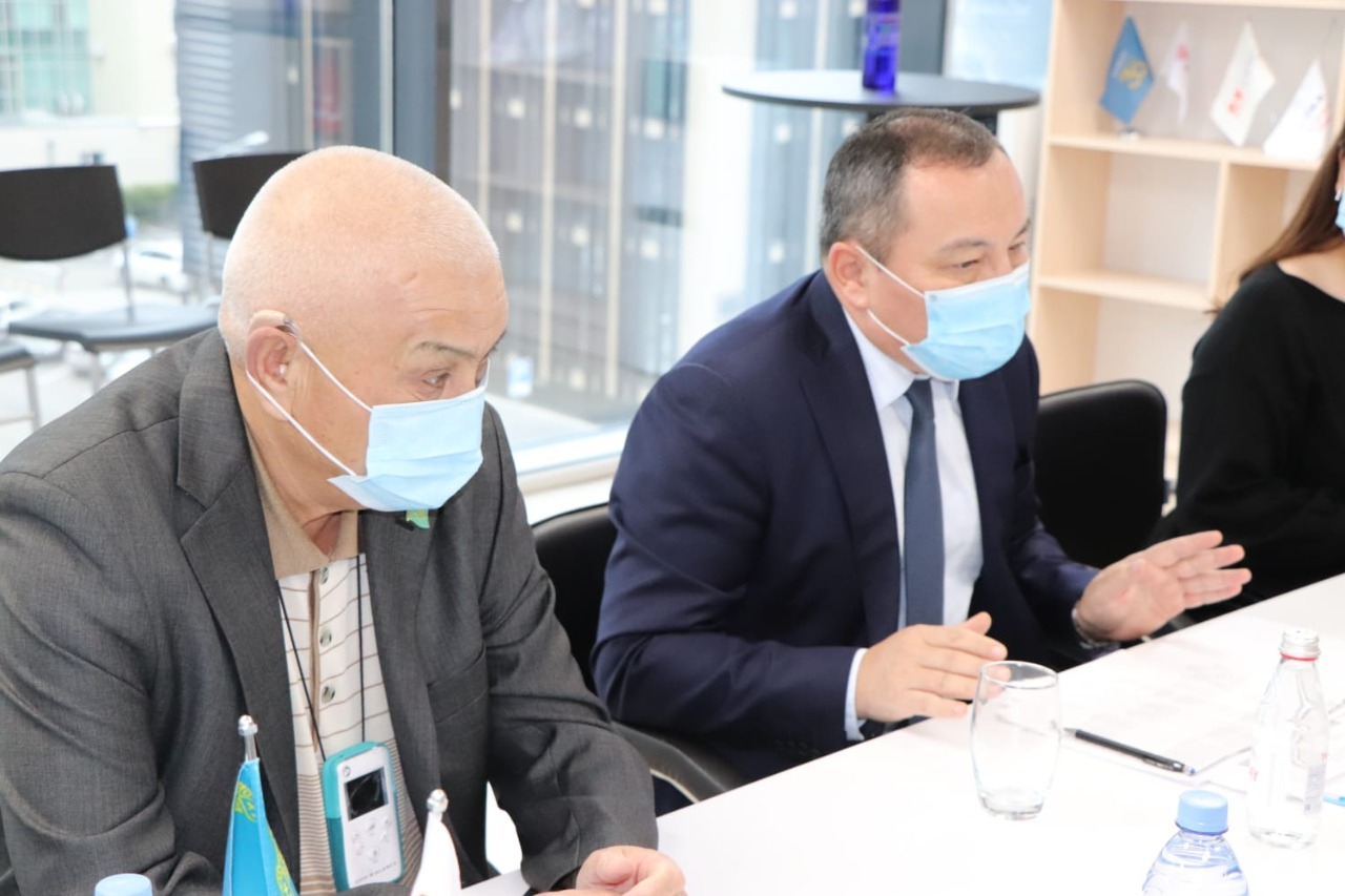 Вице-министр ҮЕҰ өкілдерімен кездесті
