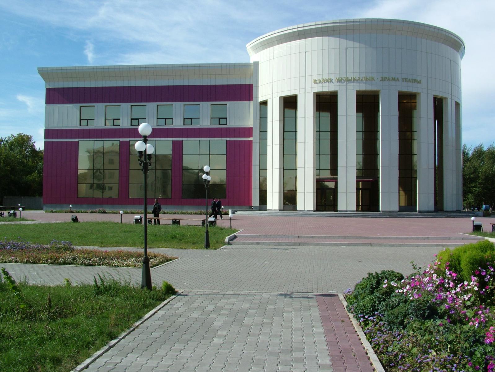 Қазақстан мен таяу шетел театрлары Көкшетауда бас қосады