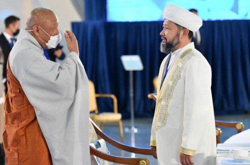 Жаһандық өркениеттер мен діндердің тең диалогы