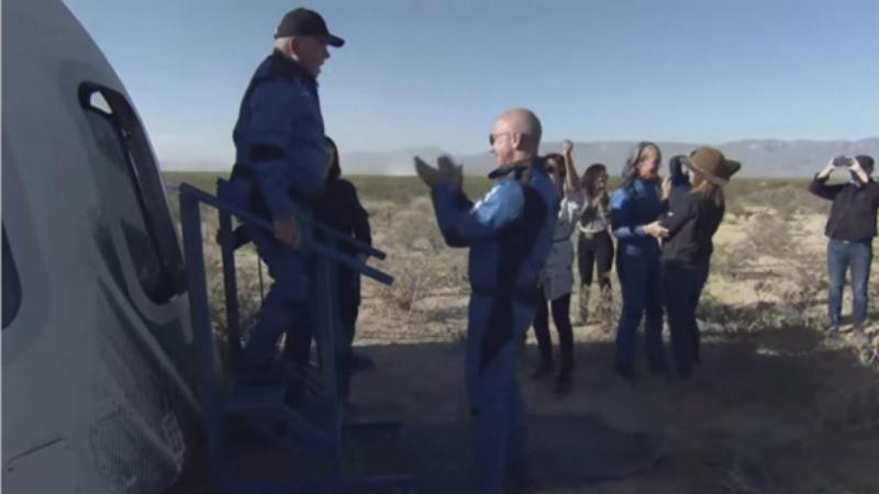 90 жастағы актер ғарышқа ұшты