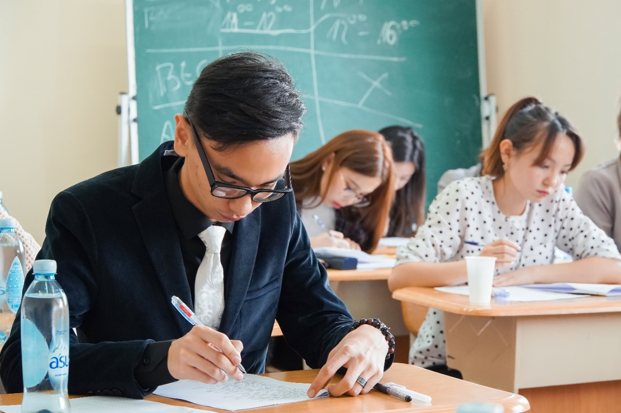 Халықаралық олимпиадада алтын алған оқушыға 4 млн 375 мың теңге беріледі