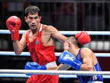 ӘЧ: Асланбек Шымбергенов өзбек боксшысын оңай жеңді