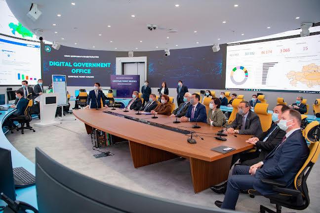 Сенаторлар Цифрлық үкімет кеңсесінде болды