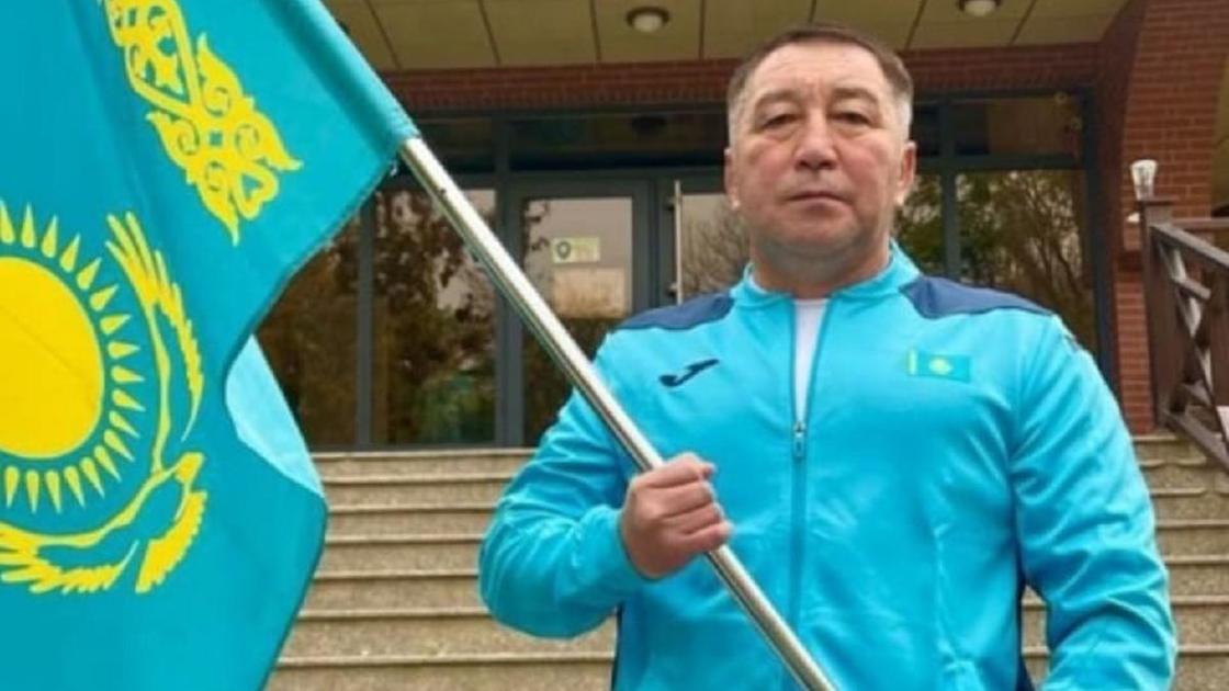 Бас бапкерге 1,4 миллион теңге сыйақы берілді