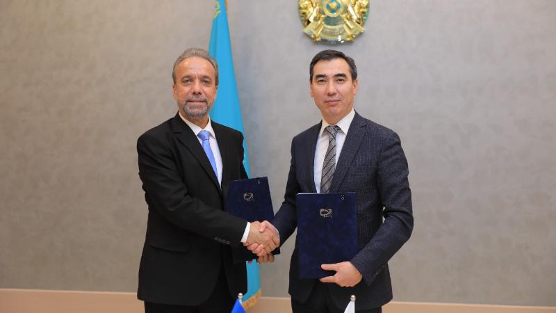 Елбасы кітапханасы мен ТүркПА меморандумға қол қойды