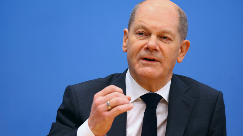 Германияда Меркельдің орнына жаңа канцлер сайланды