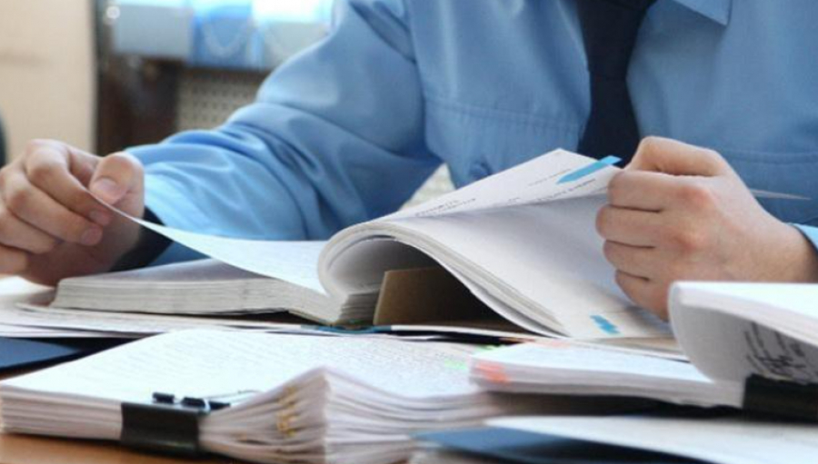 Изолятордағы кісі өліміне байланысты полицияның лауазымды тұлғалары жұмыстан босатылды