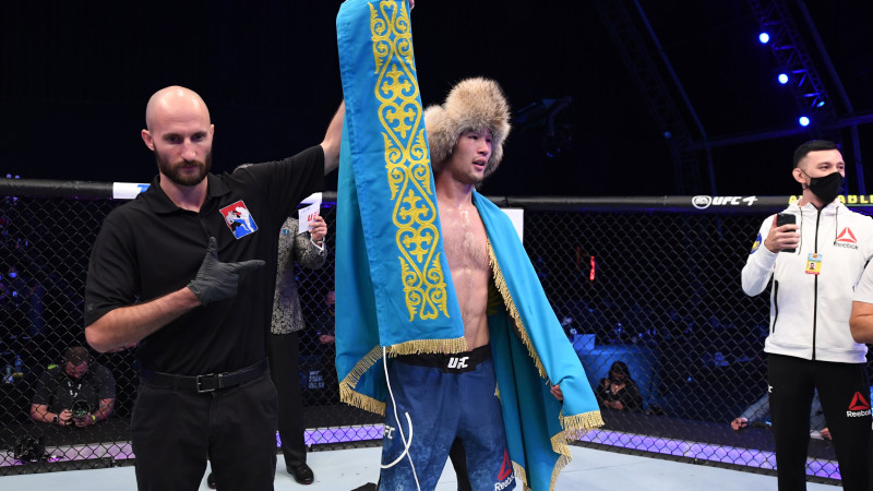 Рахмонов қылқындырған спортшы UFC-ден кетті