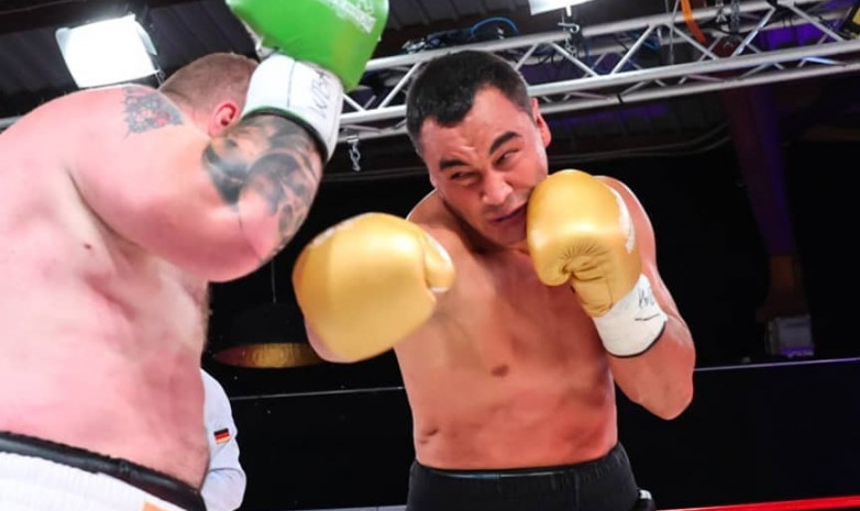 Жан Кособуцкий WBC белдігінен айырылды