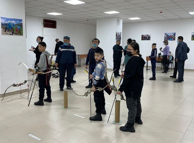 л