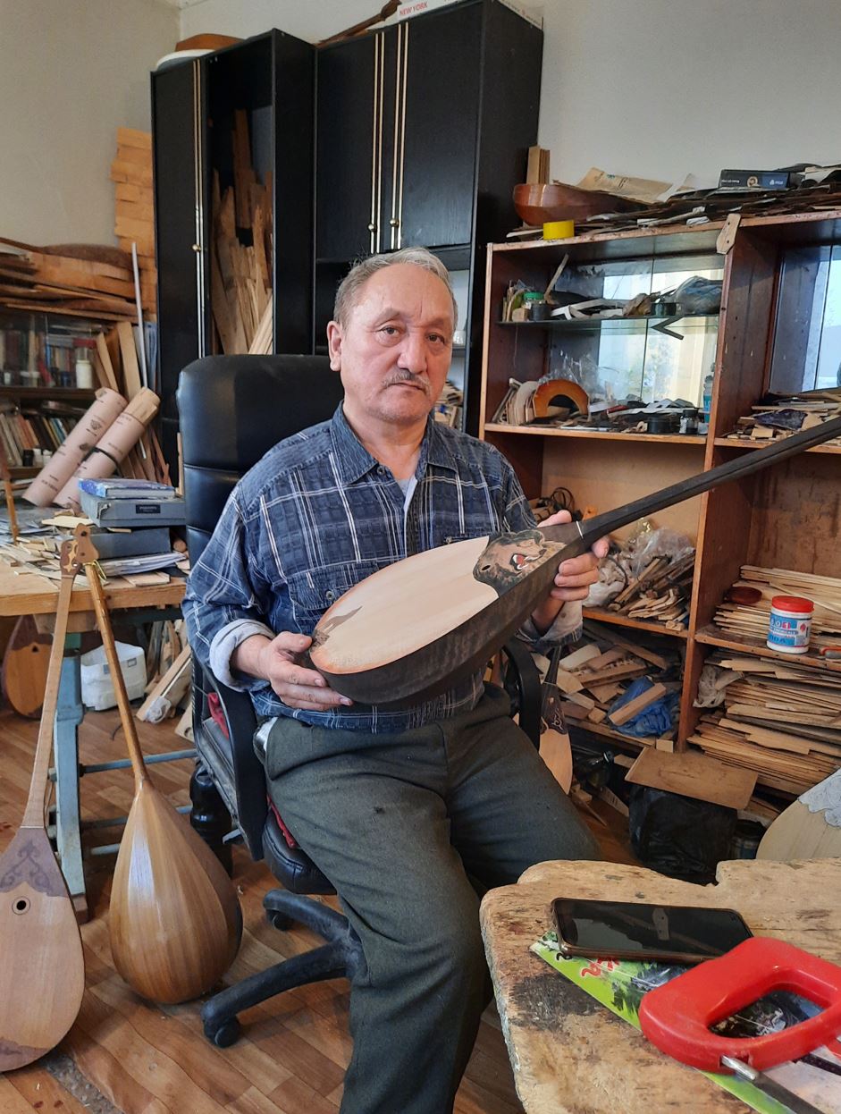 Нағыз домбыра тартқан сайын бабына келеді