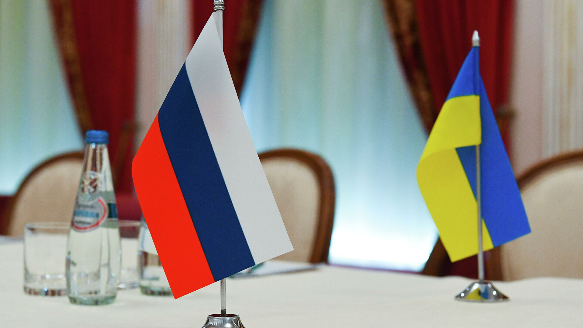 Украина-Ресей: Келіссөздер жүргізілуде