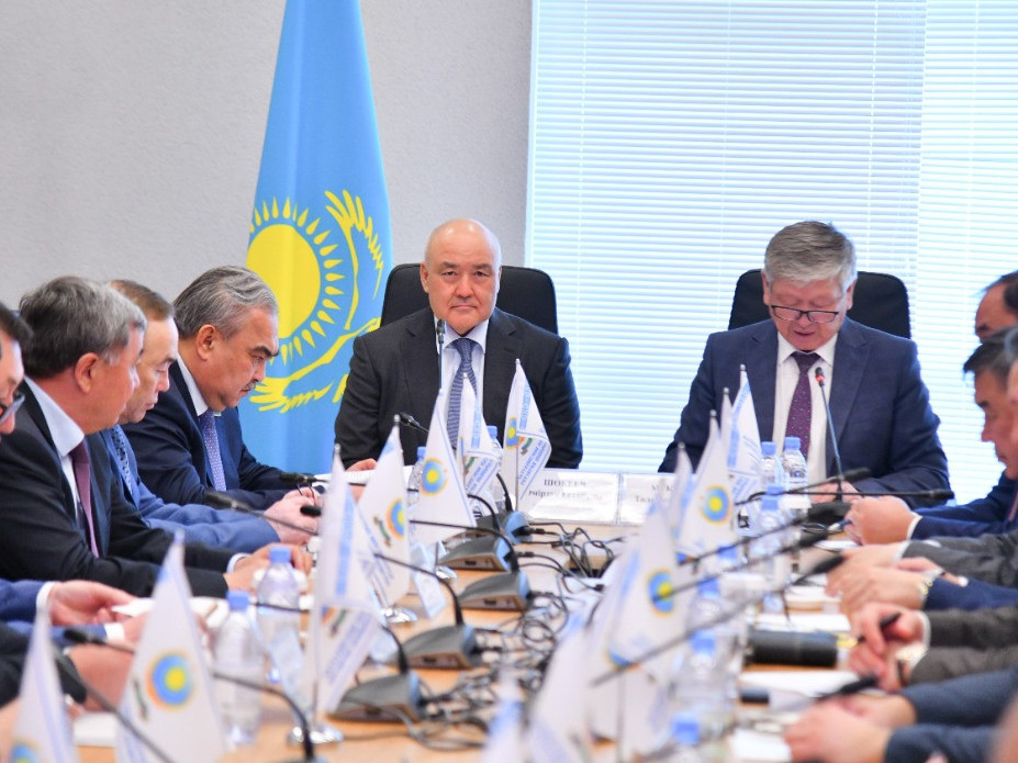 Түркістанда мәслихат хатшыларының республикалық кеңесі өтті