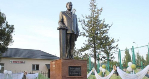 Түркістан облысында Қонаевқа ескерткіш орнатылды