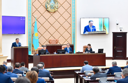 Мәулен Әшімбаев халықтың табысын арттырудың жаңа тәсілдері туралы айтты