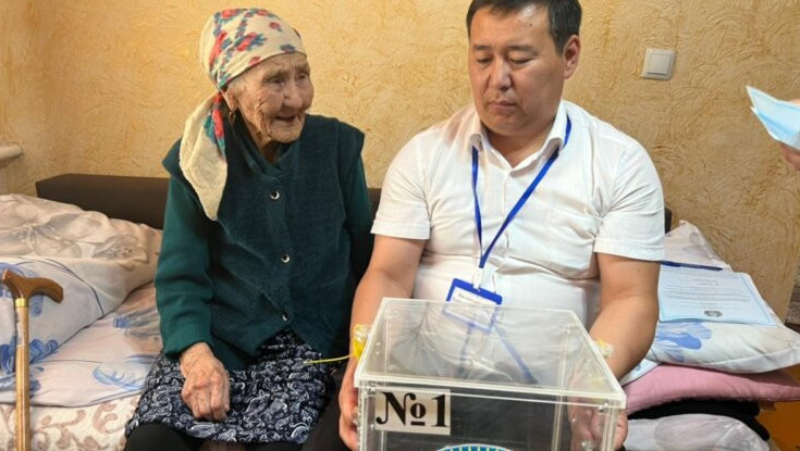 Жамбыл облысында 112 жастағы әже дауыс берді