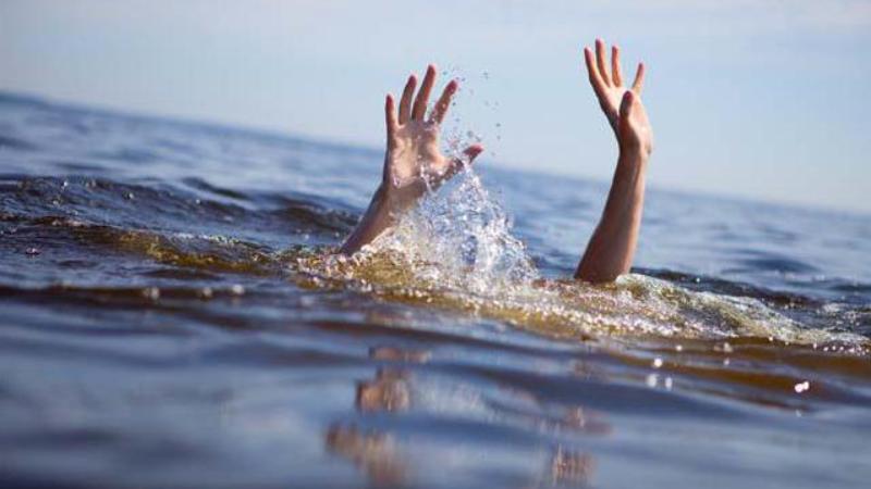 Ертіске батып бара жатқан ер адам құтқарылды