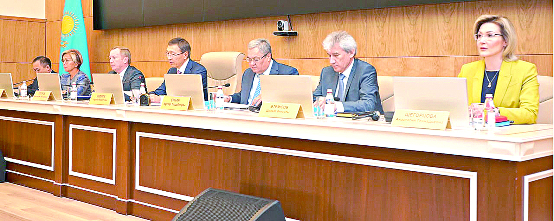 Үміткерлерді тіркеу басталды­